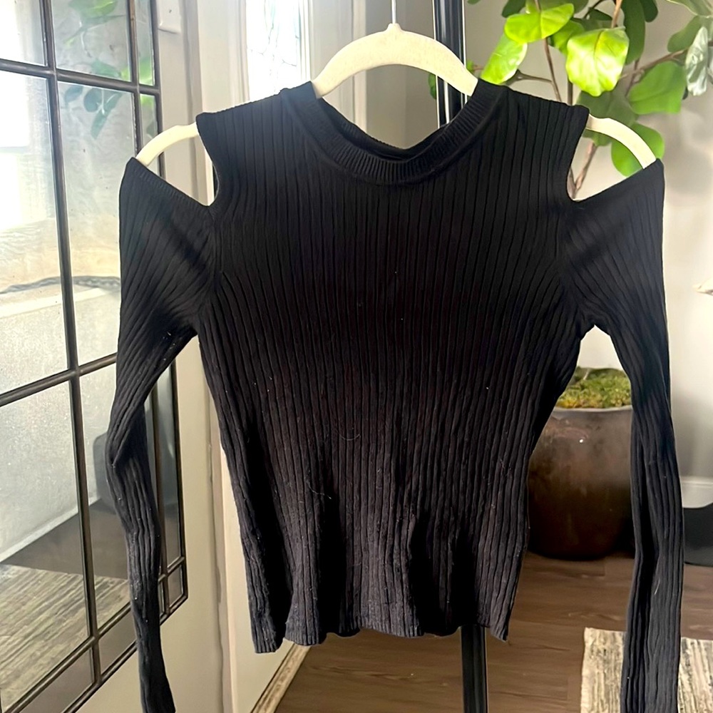 Off the Shoulder Top (S)